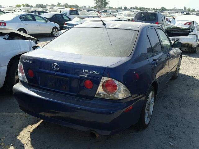 JTHBD182310027282 - 2001 LEXUS IS 300 BLUE photo 4