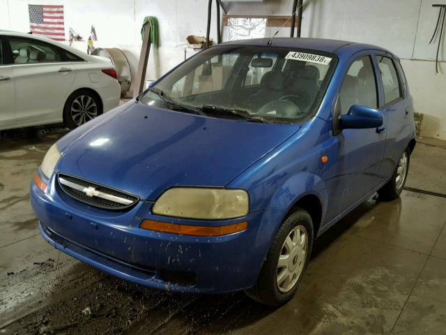 KL1TJ62694B186072 - 2004 CHEVROLET AVEO LS BLUE photo 2