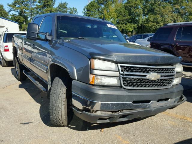 1GCHK23246F120086 - 2006 CHEVROLET SILVERADO GOLD photo 1