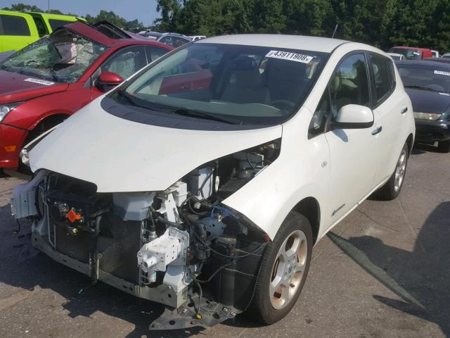 JN1AZ0CP6CT025512 - 2012 NISSAN LEAF SV WHITE photo 2