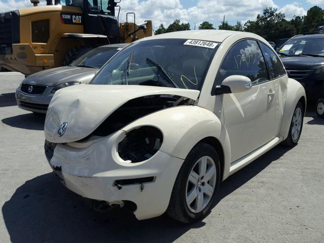 3VWPR31CX6M425145 - 2006 VOLKSWAGEN NEW BEETLE Krem foto 2
