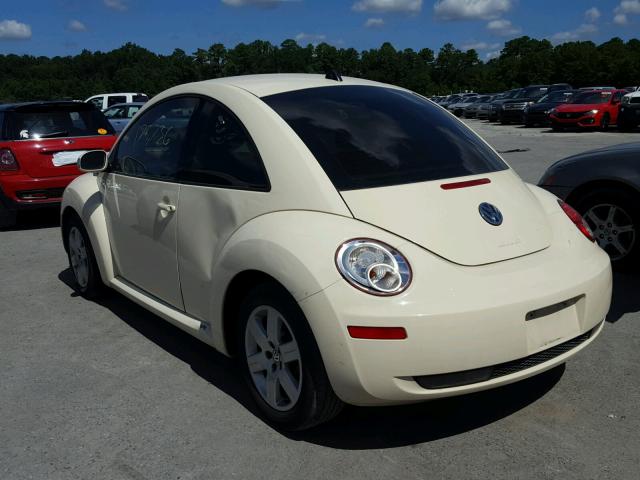 3VWPR31CX6M425145 - 2006 VOLKSWAGEN NEW BEETLE CREAM photo 3