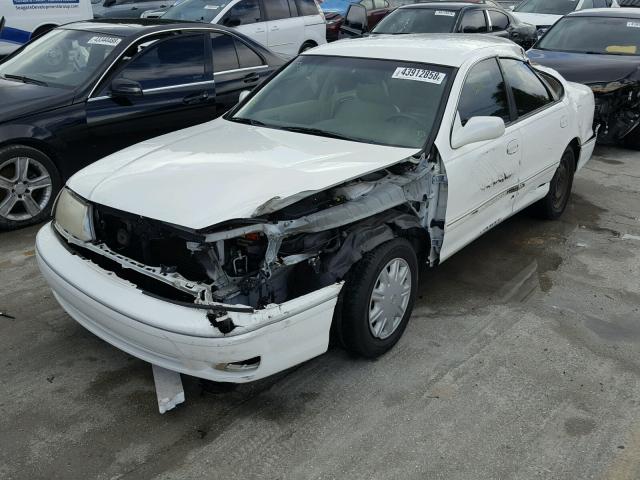 4T1BF18B5WU285343 - 1998 TOYOTA AVALON WHITE photo 2