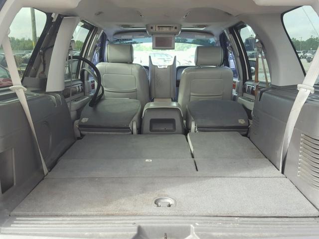 5LMFU27526LJ22192 - 2006 LINCOLN NAVIGATOR SILVER photo 9