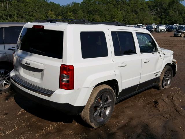 1C4NJRFB8DD212076 - 2013 JEEP PATRIOT LA WHITE photo 4