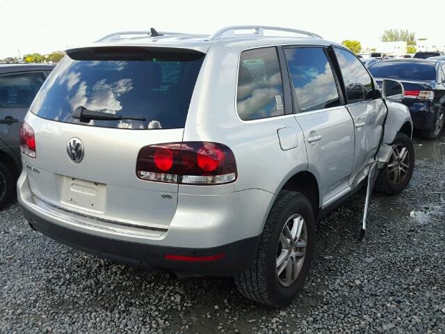 WVGBE77L09D016493 - 2009 VOLKSWAGEN TOUAREG 2 SILVER photo 4