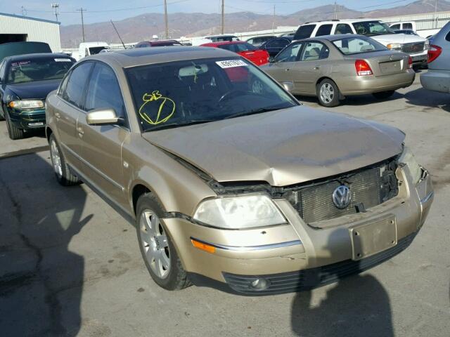 WVWTH63B01E171101 - 2001 VOLKSWAGEN PASSAT GLX 棕色 照片 1