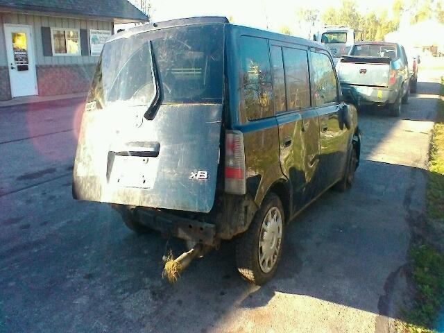 JTLKT324164065348 - 2006 TOYOTA SCION XB Negro foto 4