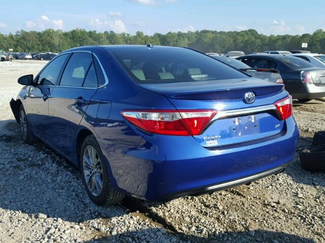 4T1BF1FK5GU506492 - 2016 TOYOTA CAMRY LE ლურჯი ფოტო 3
