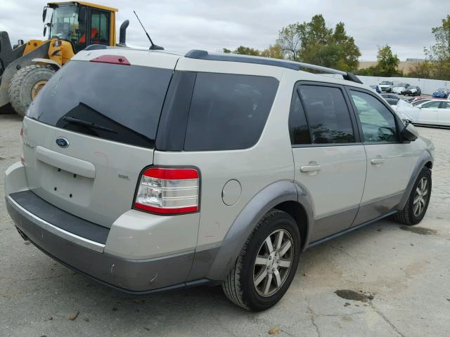 1FMDK02W68GA29725 - 2008 FORD TAURUS X S BEIGE photo 4