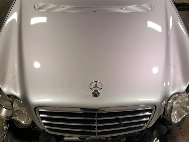 WDBRF52H77E027925 - 2007 MERCEDES-BENZ C 230 SILVER photo 7