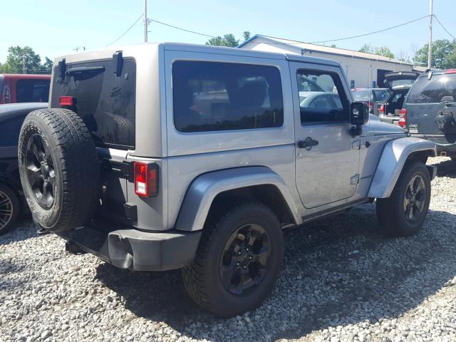 1C4GJWBG4FL710602 - 2015 JEEP WRANGLER S Արծաթագույն լուսանկար 4