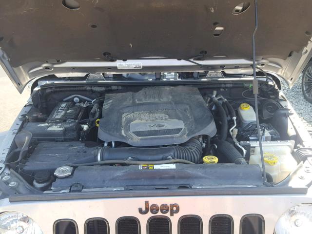 1C4GJWBG4FL710602 - 2015 JEEP WRANGLER S Արծաթագույն լուսանկար 7