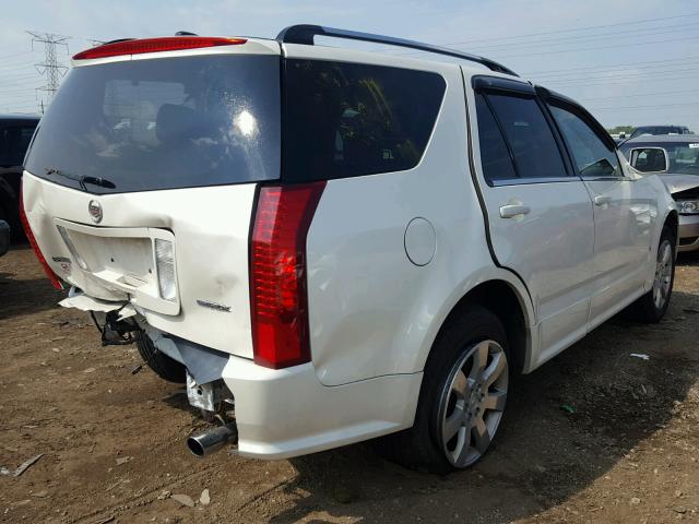 1GYEE63AX60190181 - 2006 CADILLAC SRX WHITE photo 4