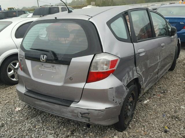 JHMGE87279S038167 - 2009 HONDA FIT SILVER photo 4