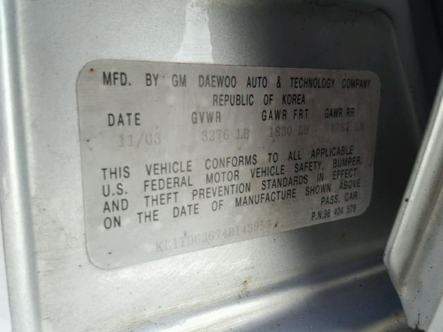 KL1TD62674B148959 - 2004 CHEVROLET AVEO SILVER photo 10