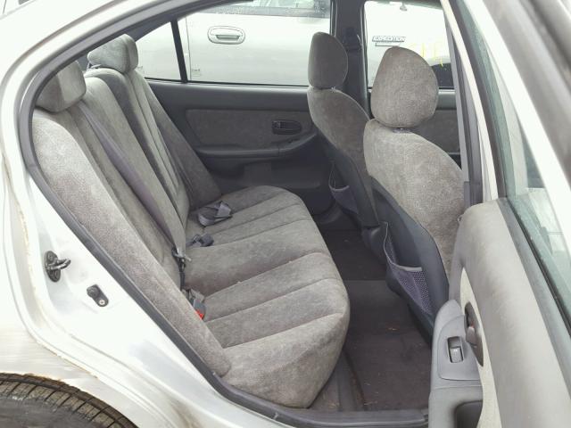 KMHDN45DX3U678267 - 2003 HYUNDAI ELANTRA SILVER photo 6