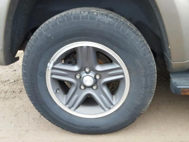 1J4GL38K73W577200 - 2003 JEEP LIBERTY RE GOLD photo 9