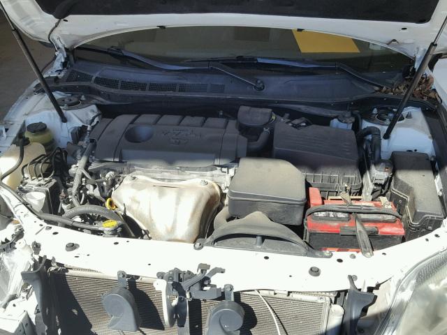 4T1BF3EK6AU577656 - 2010 TOYOTA CAMRY BASE WHITE photo 7