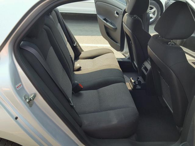 1G1ZC5EB8AF198436 - 2010 CHEVROLET MALIBU 1LT ვერცხლისფერი ფოტო 6