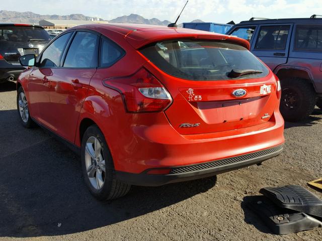 1FADP3K25EL283388 - 2014 FORD FOCUS RED photo 3