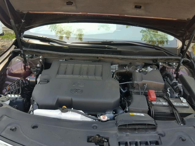 4T1BK1EB3JU265424 - 2018 TOYOTA AVALON XLE MAROON photo 7
