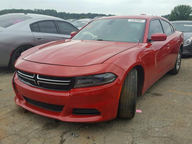 2C3CDXBGXFH754231 - 2015 DODGE CHARGER SE RED photo 2