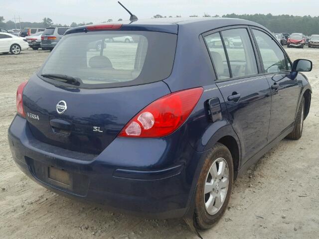 3N1BC13E78L393929 - 2008 NISSAN VERSA S BLUE photo 4