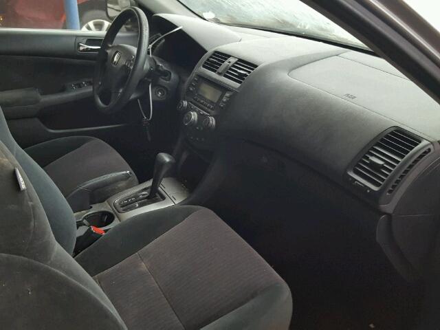 1HGCM56475A028325 - 2005 HONDA ACCORD LX SILVER photo 5