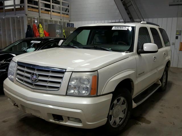 1GYEK63N72R225003 - 2002 CADILLAC ESCALADE WHITE photo 2