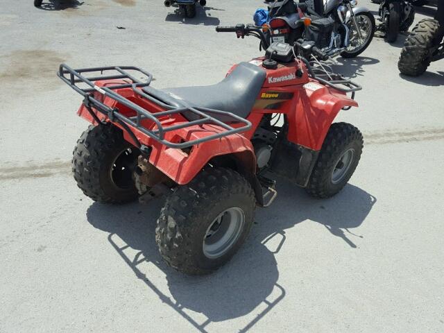 JKBLFBA131B784586 - 2001 KAWASAKI KLF220 RED photo 4