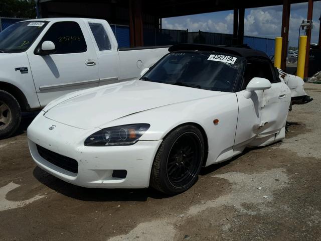 JHMAP11413T006950 - 2003 HONDA S2000 WHITE photo 2