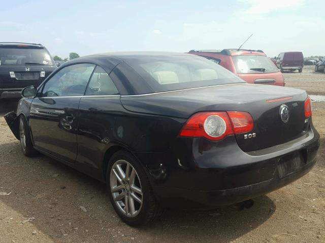 WVWFA71F38V011298 - 2008 VOLKSWAGEN EOS LUX 黑色 照片 3