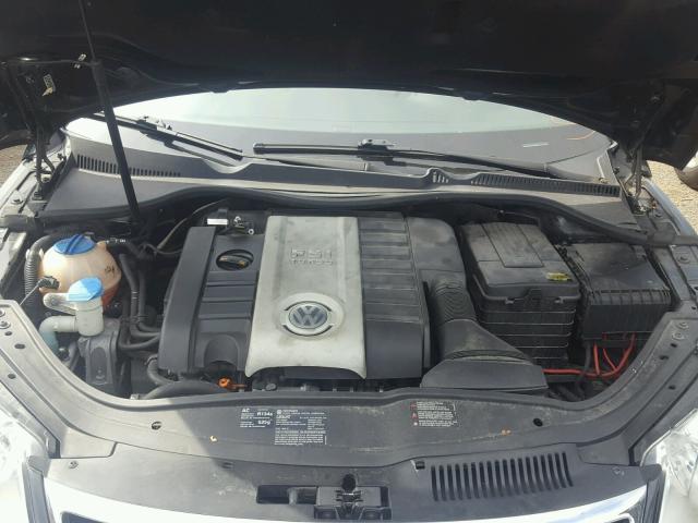 WVWFA71F38V011298 - 2008 VOLKSWAGEN EOS LUX 黑色 照片 7