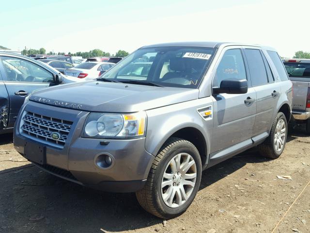 SALFP24N08H053455 - 2008 LAND ROVER LR2 SE GRAY photo 2