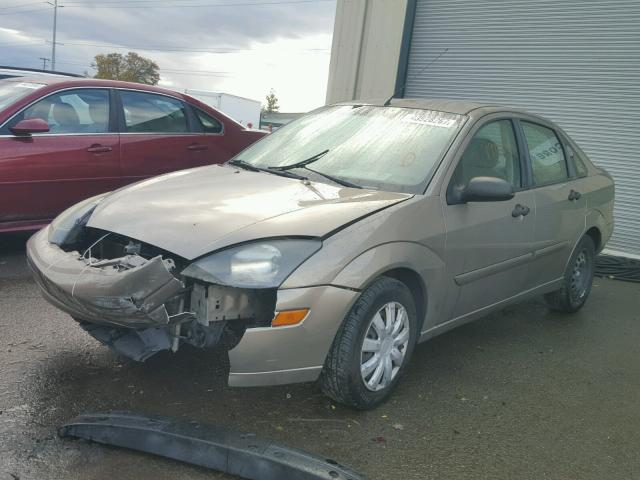 1FAFP34384W189906 - 2004 FORD FOCUS SE C TAN photo 2