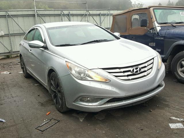 5NPEC4AC5BH109623 - 2011 HYUNDAI SONATA SE SILVER photo 1