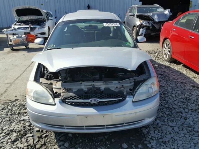 1FAFP55U22A151570 - 2002 FORD TAURUS SES SILVER photo 9