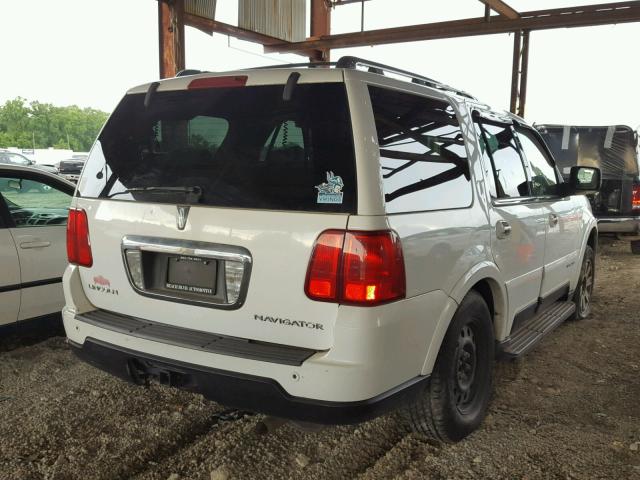 5LMFU27R03LJ35909 - 2003 LINCOLN NAVIGATOR 白色 照片 4