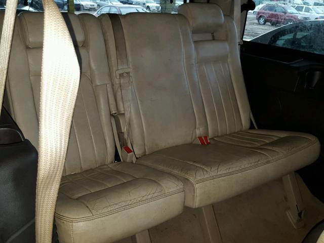 5LMFU27R03LJ35909 - 2003 LINCOLN NAVIGATOR 白色 照片 9