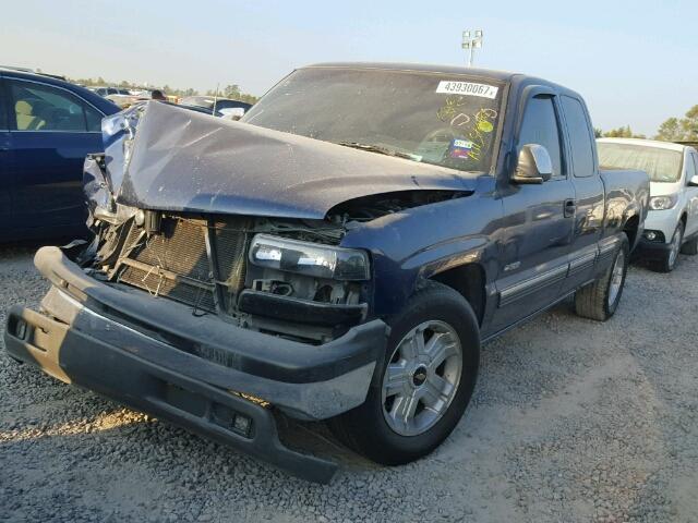 2GCEC19V911133606 - 2001 CHEVROLET SILVERADO BLUE photo 2