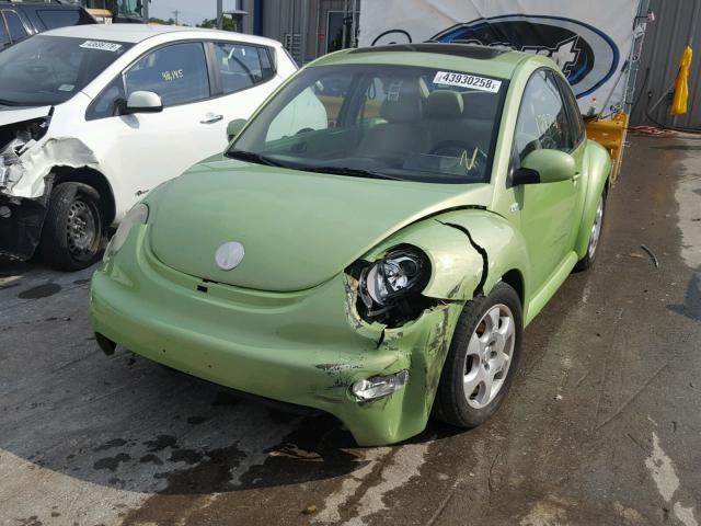 3VWCB21C72M456330 - 2002 VOLKSWAGEN NEW BEETLE 绿色 照片 2