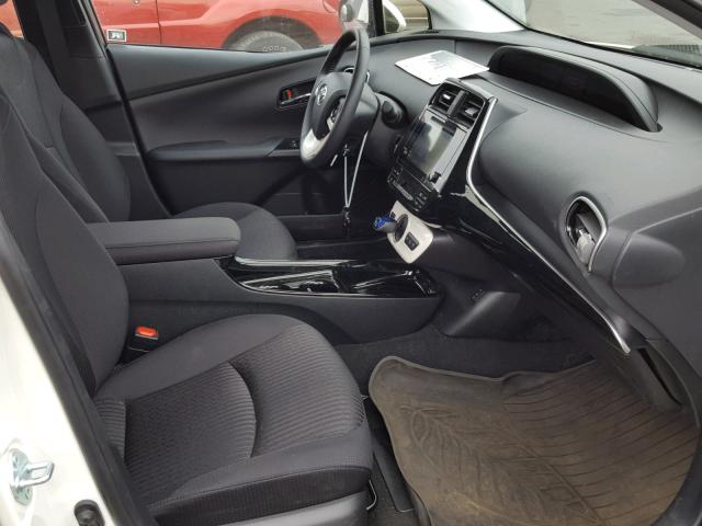 JTDKARFP0H3037008 - 2017 TOYOTA PRIUS PRIM თეთრი ფოტო 5