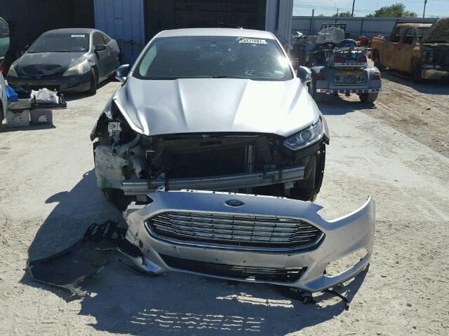 3FA6P0H76ER260987 - 2014 FORD FUSION SE SILVER photo 9