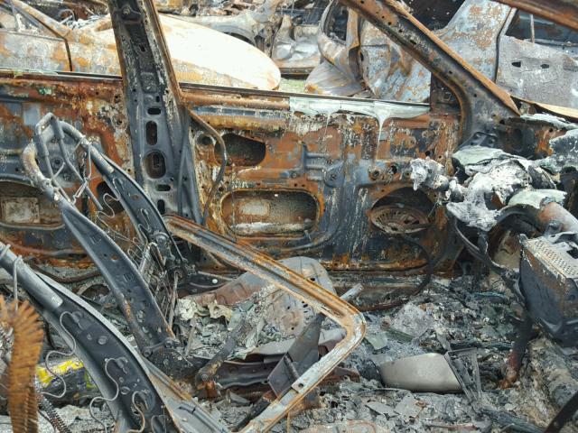 4T1BF32K02U009683 - 2002 TOYOTA CAMRY LE BURN photo 5
