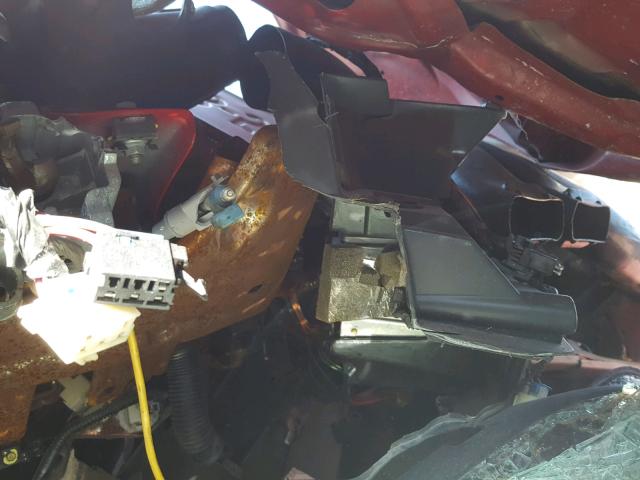 1G1JF524527261921 - 2002 CHEVROLET CAVALIER L RED photo 8