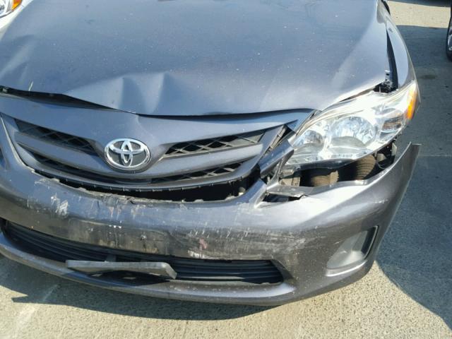 2T1BU4EEXBC539517 - 2011 TOYOTA COROLLA GRAY photo 9