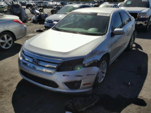 3FAHP0JG2BR192668 - 2011 FORD FUSION SEL SILVER photo 2