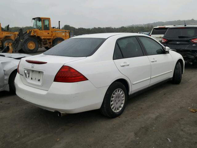 1HGCM56107A071364 - 2007 HONDA ACCORD VAL WHITE photo 4