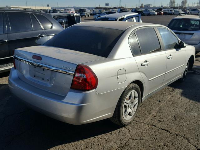 1G1ZS51826F169406 - 2006 CHEVROLET MALIBU LS GRAY photo 4